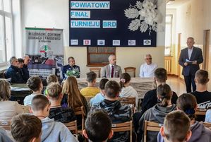 organizatorzy i uczestnicy konkursu
