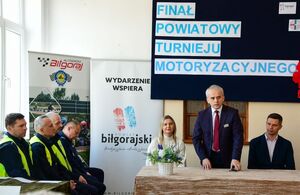 policjanci i gospodarze konkursu